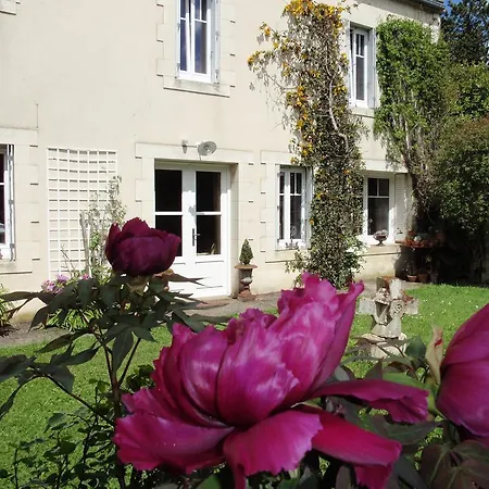 Chambres D'hotes Le Clos De La Croix Bed & Breakfast