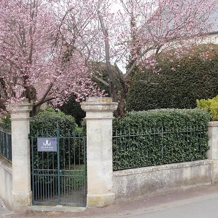 Chambres D'hotes Le Clos De La Croix Bed & Breakfast