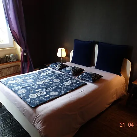 Chambres D'hotes Le Clos De La Croix *